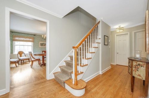 171 Brite Ave, Scarsdale, NY 10583-1426