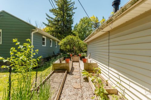 4380 34, Milwaukee WI 53208-3802 exterior