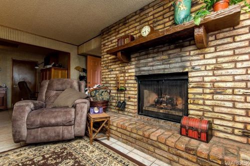 1386 Trane Rd, Bullhead City AZ  86442-7102 exterior