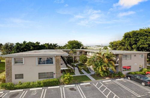 1230 Old Boynton Rd, Boynton Beach, FL 33426-3459