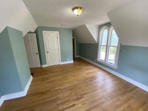 318 6th St, Waterford MN  55057-2554 exterior