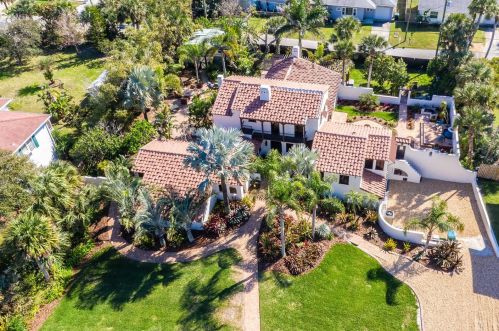 420 Ocean Dunes Rd, Daytona Beach FL  32118-4914 exterior