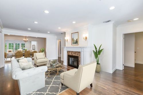 4814 Norwich Ave, Van Nuys CA  91403-2018 exterior