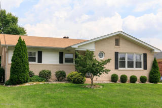 2813 Parklawn Dr, Louisville, KY 40217-2013