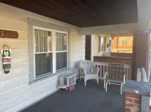 3719 College Ave, Beaver Falls, PA 15010-3410