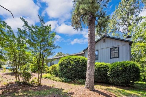 541 Hilliard Dr, Fayetteville, NC 28311-2689