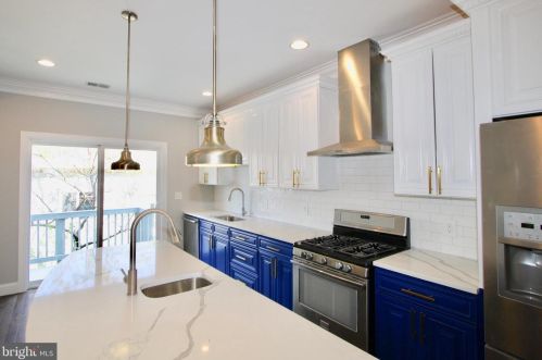 321 T St, Washington DC 20001-4119 exterior