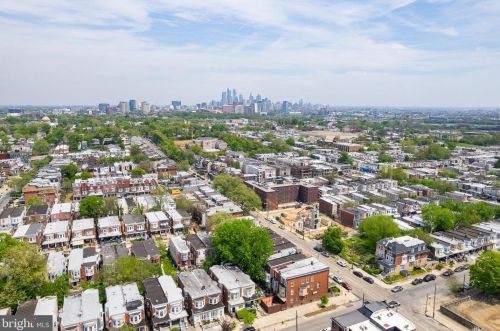 5237 Chester Ave, Philadelphia PA  19143-4342 exterior