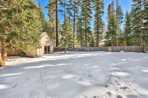 1587 Chippewa St, South Lake Tahoe, CA 96150-4808
