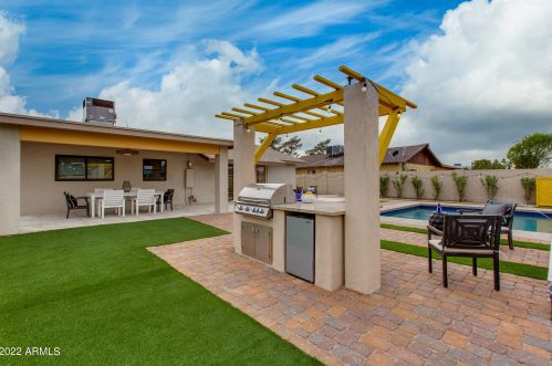 8660 Edgemont Ave, Scottsdale AZ 85257-1815 exterior