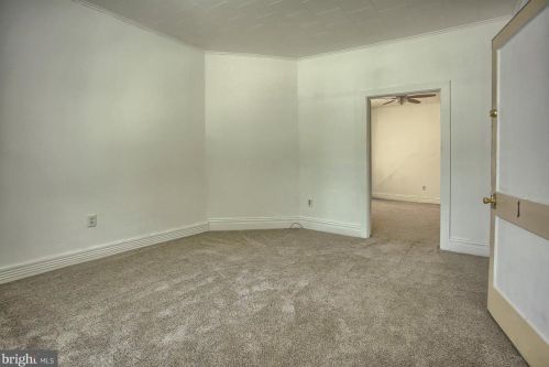 529 West St, Carlisle PA  17013-2838 exterior