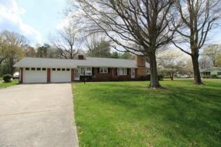 654 Linville Rd, Kernersville, NC 27284-8003
