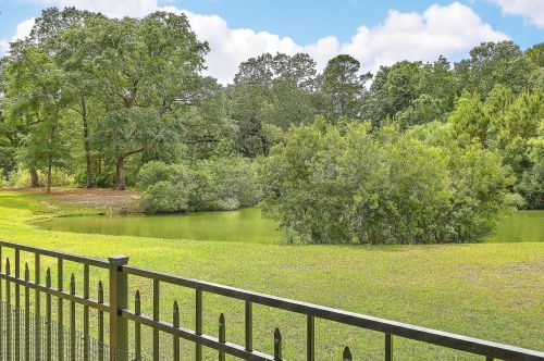 1521 Lindsey Creek Dr, Mount Pleasant SC  29466-8393 exterior