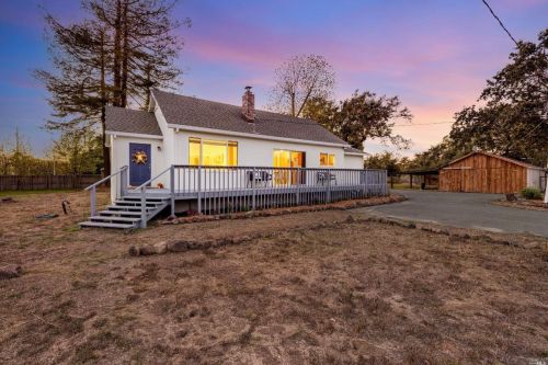 785 Scenic Ave, Santa Rosa CA  95407-8345 exterior