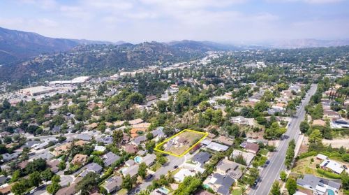 3837 El Caminito, Glendale CA 91214-1026 exterior