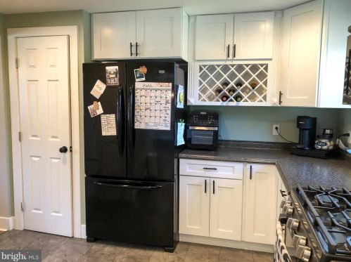 602 Winding Hill Rd, Navy Sup Dpt PA  17055-4992 exterior