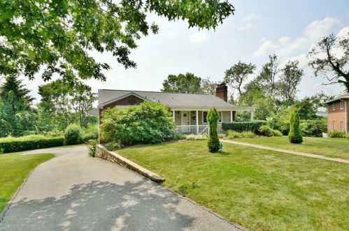 119 Whitehill Cir, Pittsburgh, PA 15227-1147