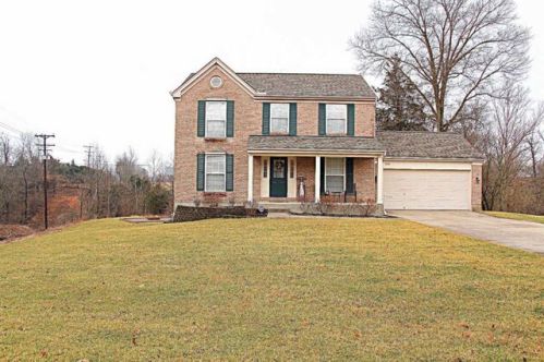 1590 Creekside Rd, Amelia, OH 45102-1794