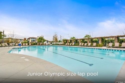 6546 Vanderbilt St, Chino CA  91710-6917 exterior
