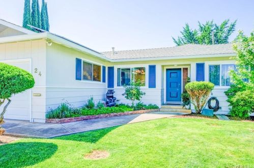 24 Kimberlee Ln, Chico, CA 95926-7326