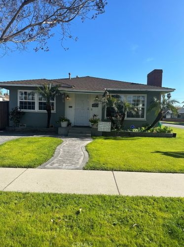 9714 Walnut St, Bellflower, CA 90706-5847