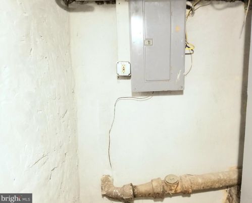 727 Cherry St, Norristown PA 19401-3926 exterior