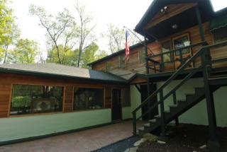290 Clarks Rd, Cresco, PA 18326-7768