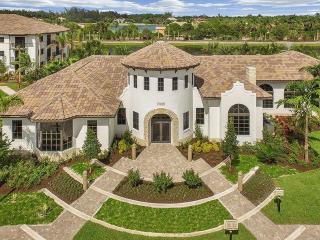 7025 Stirling Rd, Hollywood FL  33314 exterior