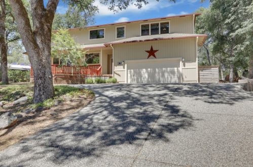 17790 Hitch Ct, Lake Wildwood CA  95946-9648 exterior