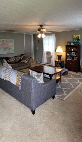 153 Elm St, London OH  43140-1135 exterior