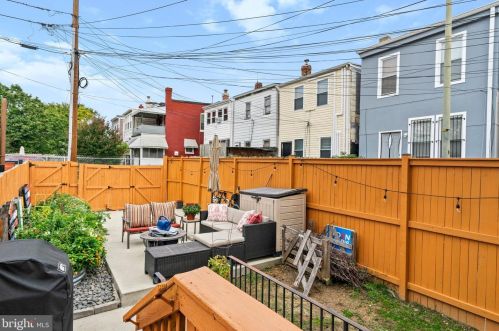 507 Lamont St, Washington DC  20010-2516 exterior