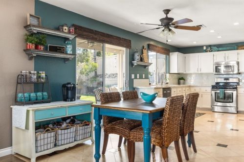 29524 Westwind Dr, Lake Elsinore CA  92530-1242 exterior