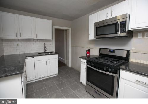 339 Moore St, Norristown PA 19401-5139 exterior