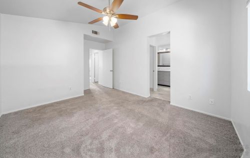 30058 Laurel Creek Dr, Temecula CA  92591-3617 exterior