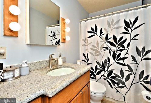 311 Independence Rd, Norristown PA  19403-4021 exterior