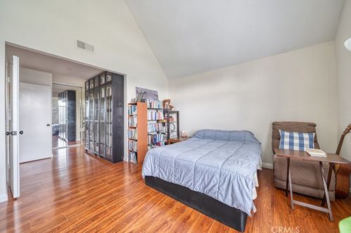 12223 Foster Rd, Norwalk CA  90650-8714 exterior