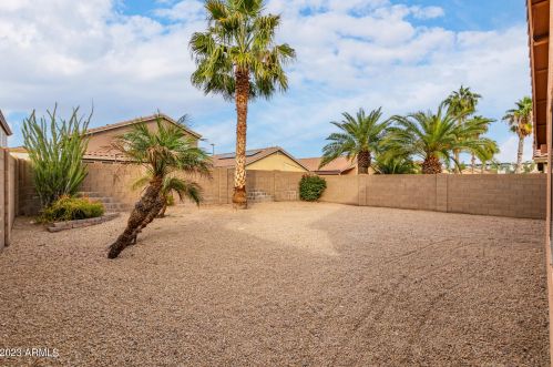 14714 Parkwood Dr, Sun City AZ  85374-4411 exterior