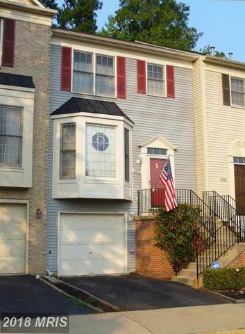 9662 Dutchman Dr, Lorton, VA 22079-2129