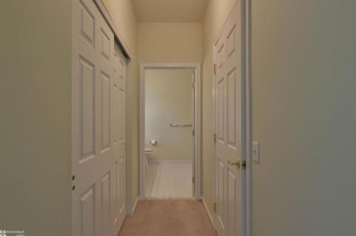 4913 Steeplechase Dr, Macungie PA  18062-8308 exterior