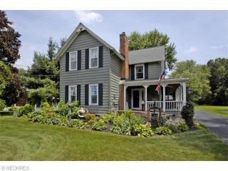 1961 Dover Center Rd, Cleveland, OH 44145-3151