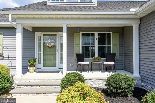 129 William Ross Ln, Seaford, DE 19973-5774