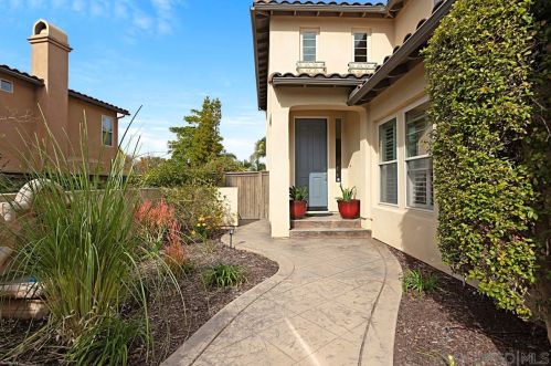 7270 Primrose Ln, San Diego, CA 92129-4651