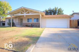 2618 Renegade Ave, Bakersfield, CA 93306-1910