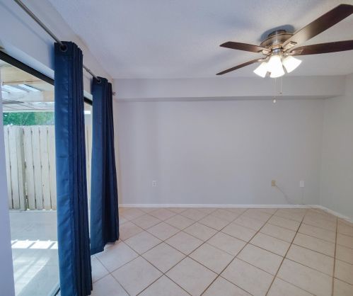 2502 25 Ln, West Palm Beach FL  33418-3572 exterior