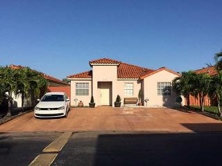 15146 128th Ct, Miami, FL 33186-6399
