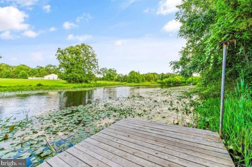 10719 Kettle Run Rd, Nokesville VA  20181-1715 exterior