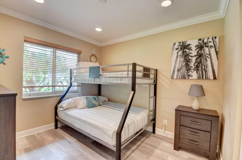 2786 Dunlin Rd, Delray Beach FL  33444-1008 exterior