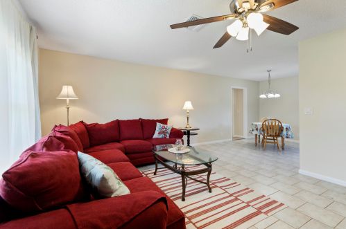 3549 Taconic Dr, West Palm Beach FL  33406-4916 exterior