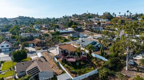 14218 El Mesa Dr, Riverside CA  92503-7206 exterior