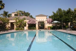 2500 Baypointe Dr, Newport Beach CA  92660-8521 exterior